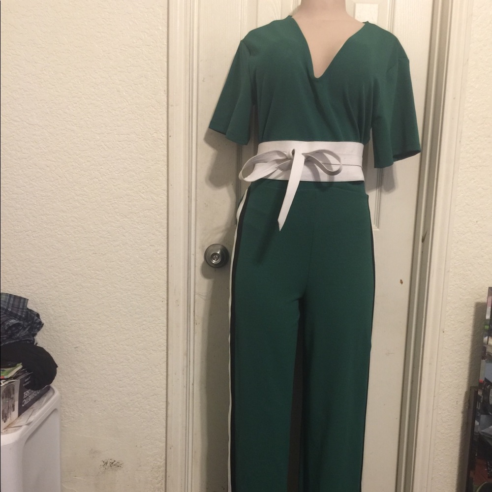 Jumpsuit - Picture 3 of 3